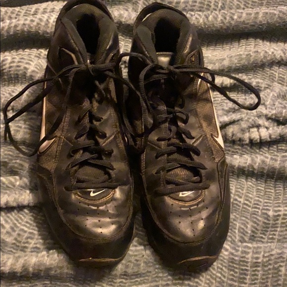 Men’s 7.5 Nike baseball cleats! - Picture 2 of 6